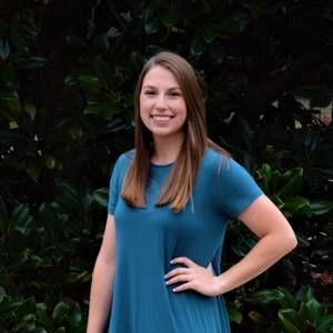 Meet your Posher, Alyssa